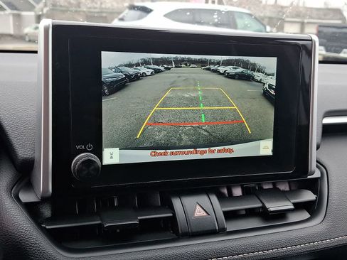 Certified 2025 Toyota RAV4 XLE image 20