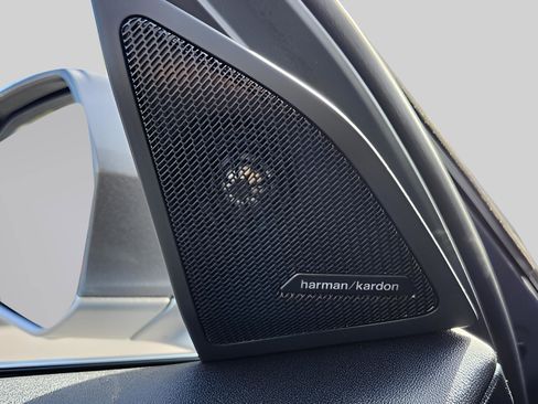 Certified 2025 BMW X3 xDrive30i w/ Premium Package image 39