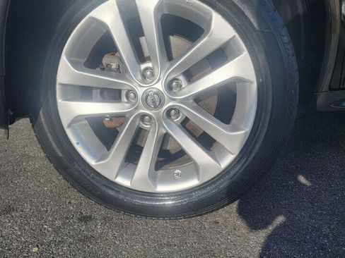 Used 2013 Nissan Juke SL image 6