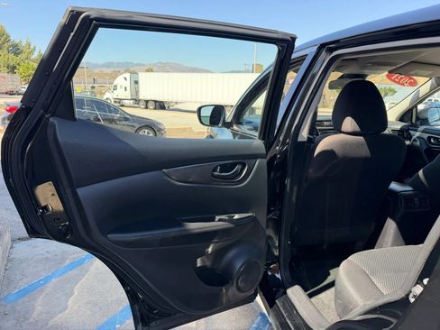 Used 2021 Nissan Rogue Sport S FWD image 18