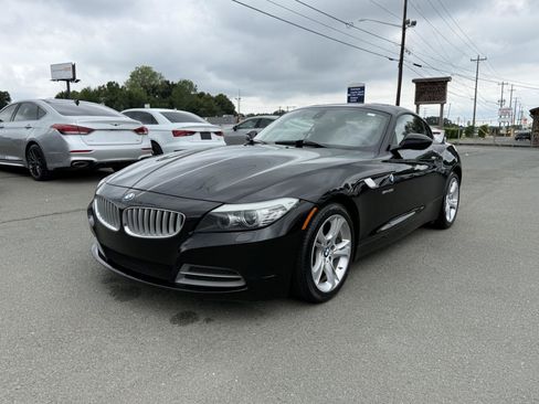 Used 2012 BMW Z4 sDrive35i RWD image 7