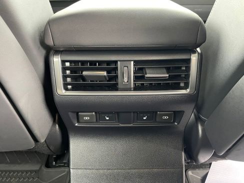 Used 2024 Lexus GX 550 AWD/4WD image 34