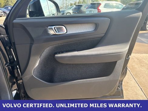Certified 2023 Volvo XC40 B4 Plus w/ Driver Assist Package image 10