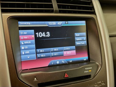 Used 2014 Ford Edge SEL w/ Equipment Group 205A AWD/4WD image 21