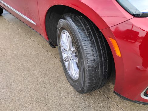 Used 2024 Buick Enclave Essence w/ Trailering Package, 5000 lbs. image 28