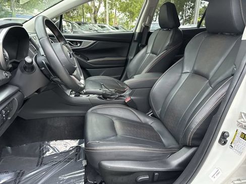 Certified 2023 Subaru Crosstrek 2.5i Limited w/ Moonroof Package AWD/4WD image 11