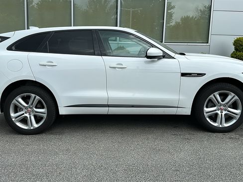 Used 2017 Jaguar F-PACE R-Sport AWD/4WD image 28