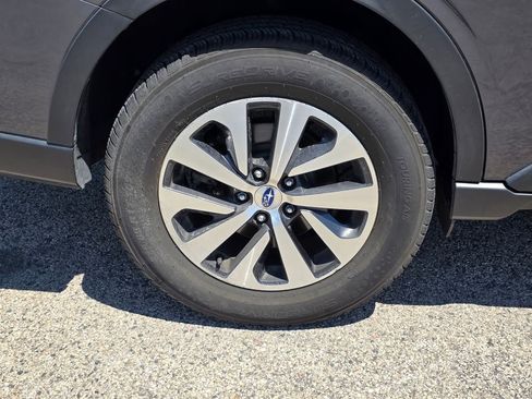 Used 2020 Subaru Outback Premium AWD/4WD image 10