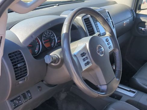 Used 2015 Nissan Xterra PRO-4X image 10