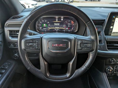Used 2022 GMC Yukon AT4 AWD/4WD image 13