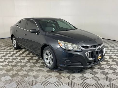 Used 2015 Chevrolet Malibu LS w/ Protection Package FWD image 17