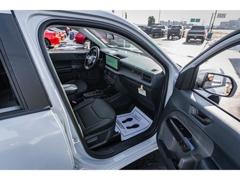 New 2026 Ford Maverick Lobo AWD/4WD image 21