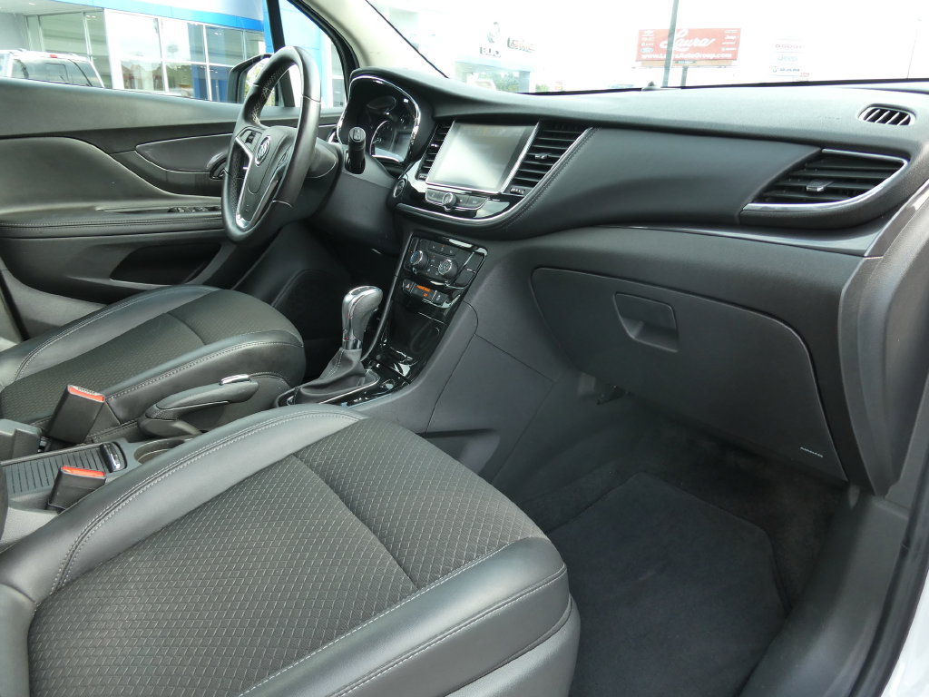 Used 2019 Buick Encore Preferred FWD image 15