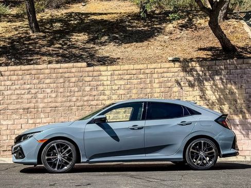 Used 2021 Honda Civic Sport image 16