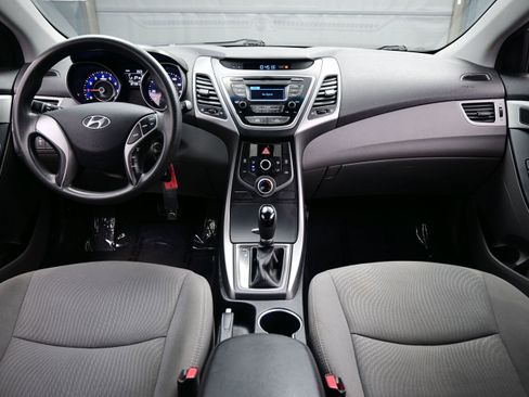 Used 2015 Hyundai Elantra SE FWD image 15