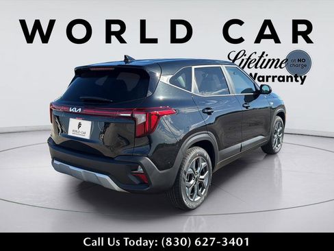 New 2026 Kia Seltos LX FWD image 5