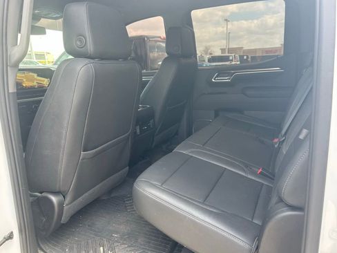 Used 2022 Chevrolet Silverado 1500 RST image 7