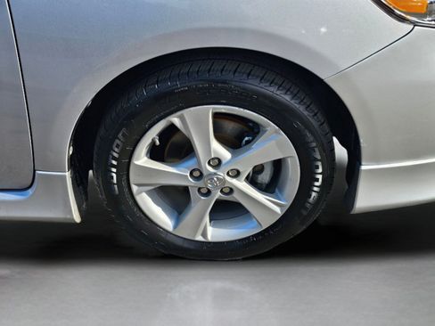 Used 2011 Toyota Corolla S image 28