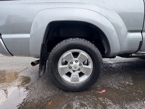 Used 2015 Toyota Tacoma PreRunner image 30