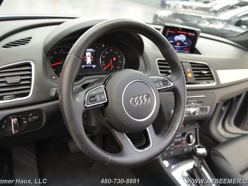 Used 2018 Audi Q3 2.0T Premium Plus w/ Premium Plus Package AWD/4WD image 27