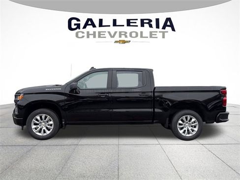 New 2026 Chevrolet Silverado 1500 Custom image 4