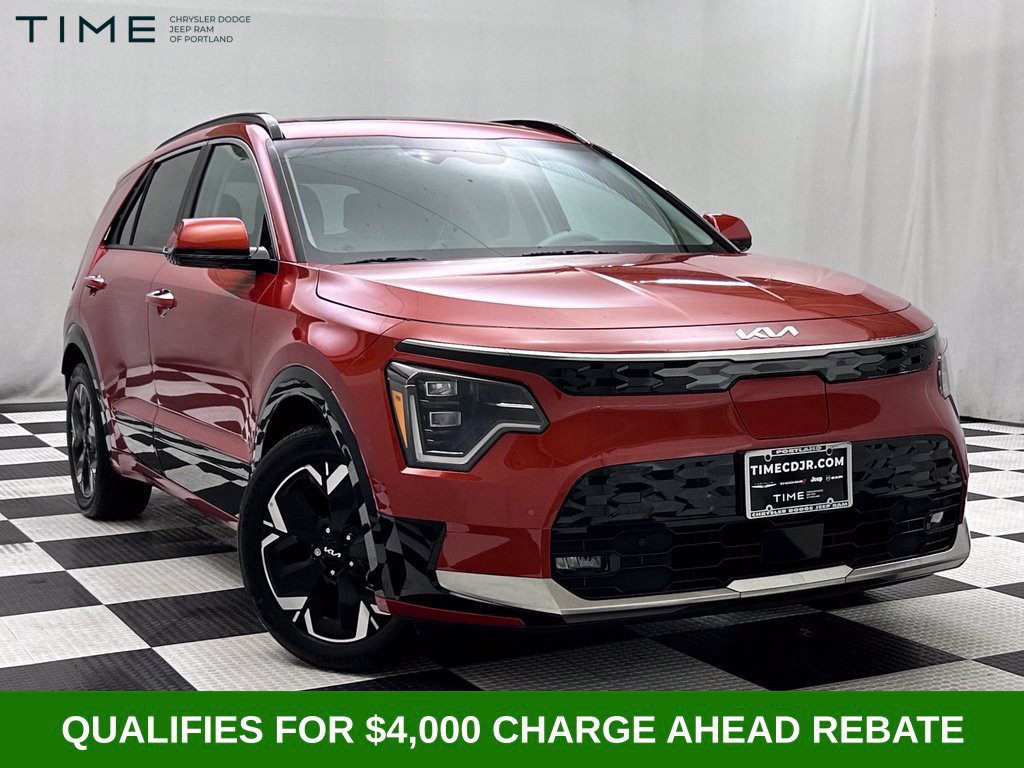 Used 2023 Kia Niro Wave FWD image 1