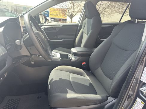 Certified 2025 Toyota RAV4 LE image 15