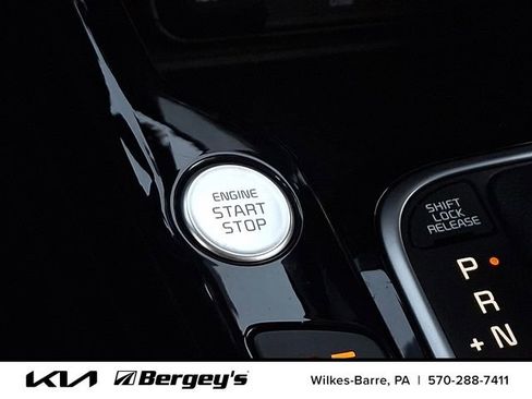 Certified 2023 Kia Soul EX image 28