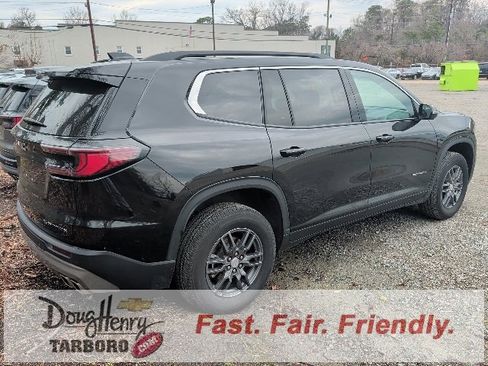 Used 2025 GMC Acadia Elevation image 4