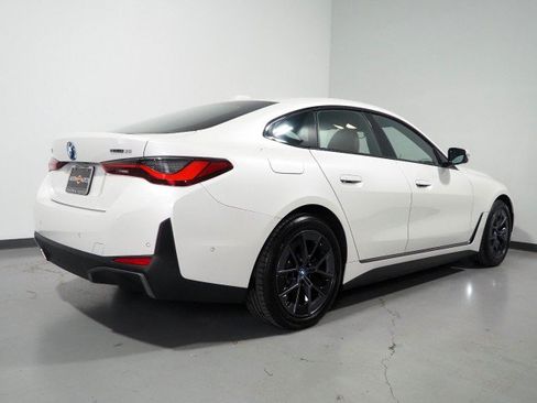 Used 2023 BMW i4 eDrive35 RWD image 5