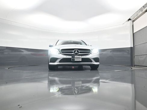 Used 2020 Mercedes-Benz C 300 Sedan w/ Premium Package image 16