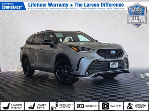 Used 2024 Toyota Highlander XSE image 1