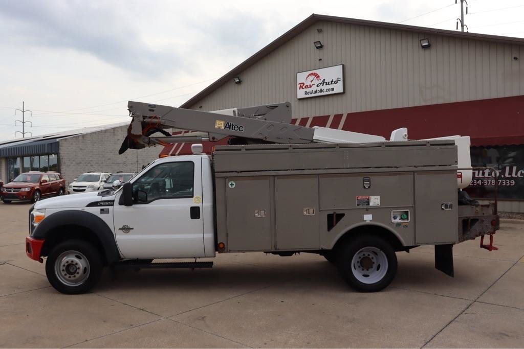 Used 2012 Ford F550 4x4 Regular Cab Super Duty w/ Payload Upgrade Pkg image 2
