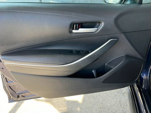 Used 2020 Toyota Corolla SE w/ Carpet Mat Package (TMS) FWD image 25