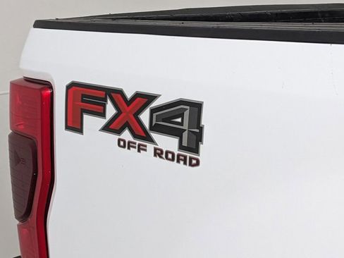 Certified 2022 Ford F350 XLT w/ FX4 Off-Road Package AWD/4WD image 35