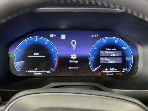 Used 2025 Toyota RAV4 Limited FWD image 19