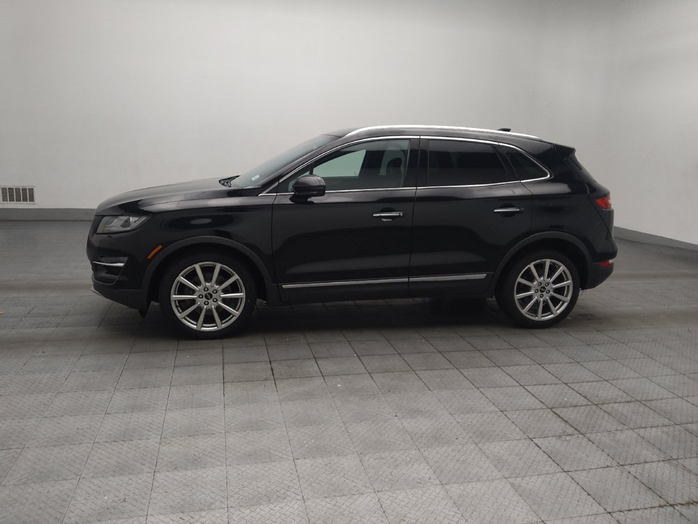 Used 2019 Lincoln MKC Reserve w/ MKC Climate Package FWD image 2