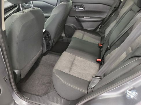 Used 2025 Nissan Rogue SV image 21