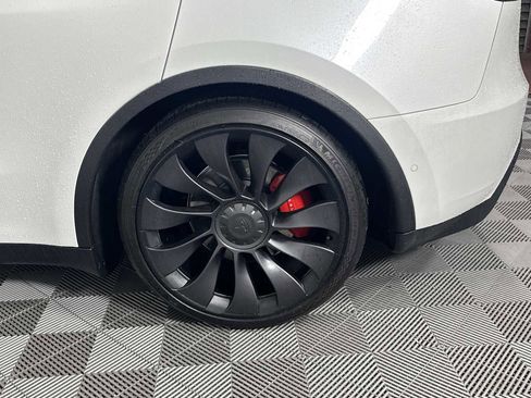 Used 2022 Tesla Model Y Performance AWD/4WD image 20