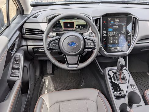 Used 2026 Subaru Crosstrek 2.5i Limited AWD/4WD image 17
