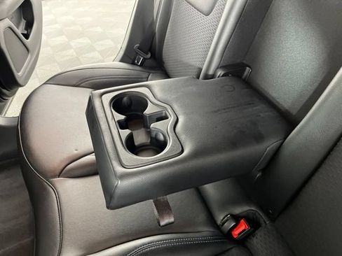 Used 2022 Jeep Compass Latitude FWD image 41