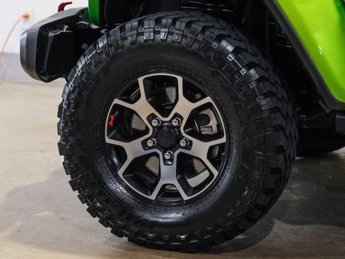 Used 2019 Jeep Wrangler Unlimited Rubicon AWD/4WD image 8