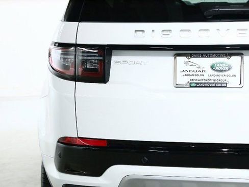 Certified 2025 Land Rover Discovery Sport S image 44