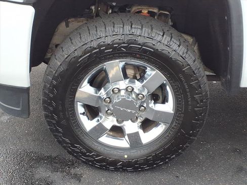 Used 2017 GMC Sierra 3500 Denali w/ Duramax Plus Package image 30