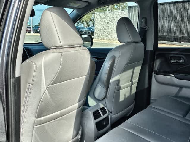 Used 2018 Honda Ridgeline RTL-E image 19