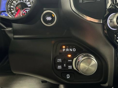 Used 2025 RAM 1500 Laramie AWD/4WD image 22