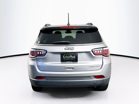 Used 2019 Jeep Compass Limited FWD image 7