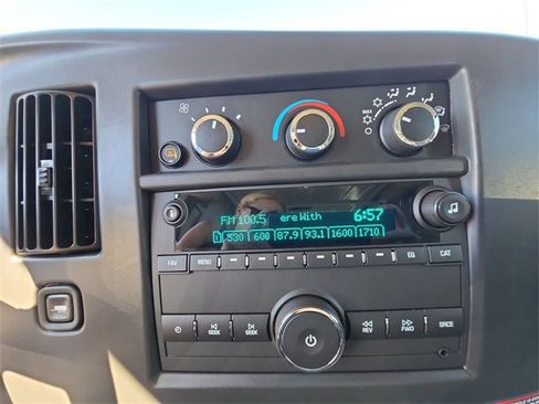 New 2025 Chevrolet Express 2500 w/ Enhanced Convenience Package image 13