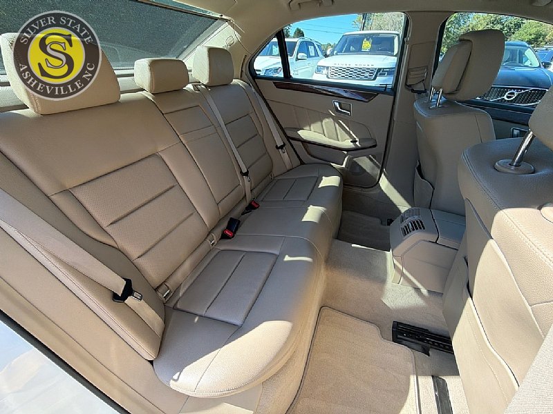 Used 2012 Mercedes-Benz E 350 4MATIC Sedan image 18