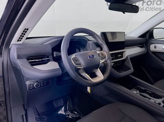 New 2026 Ford Explorer Active AWD/4WD video 3